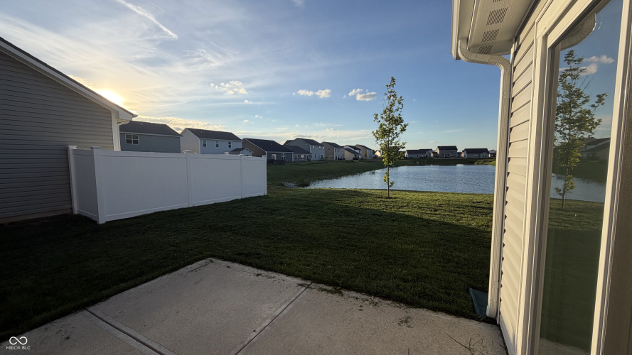 Listing Image 23