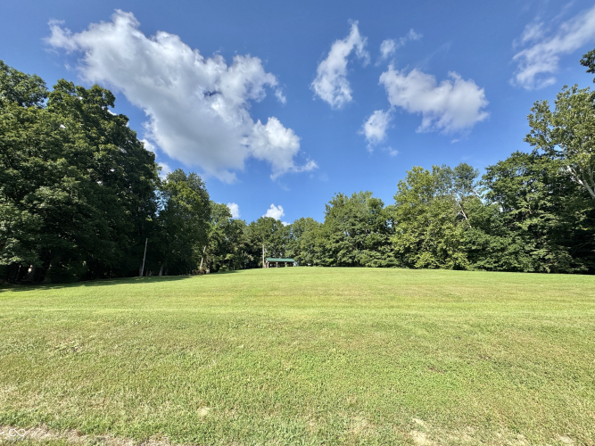 Listing Image 24
