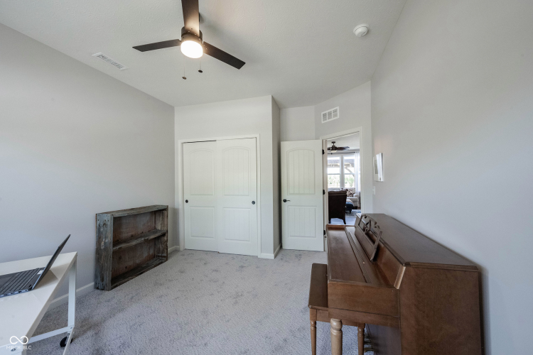 Listing Image 57