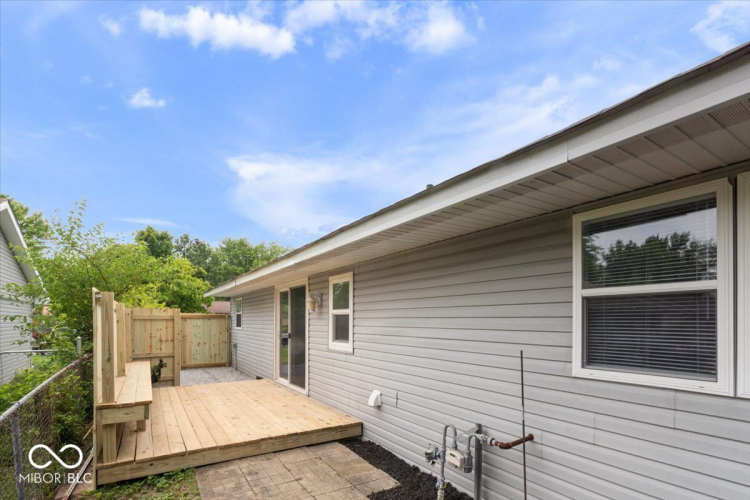 Listing Image 29