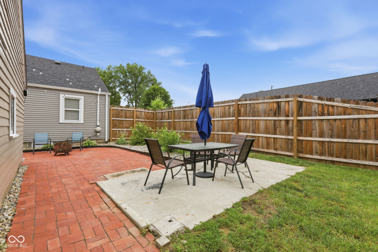 Listing Image 14