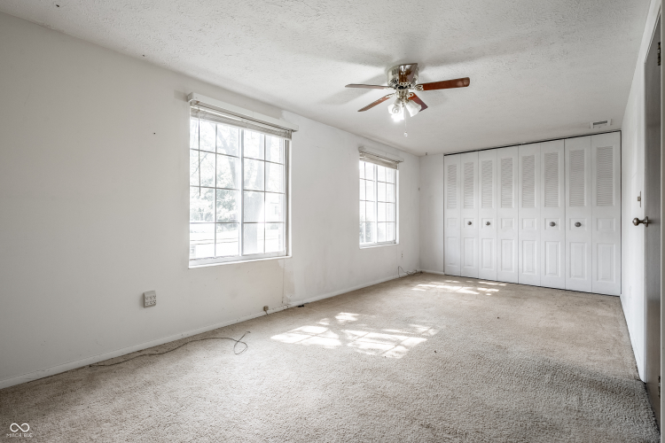 Listing Image 24