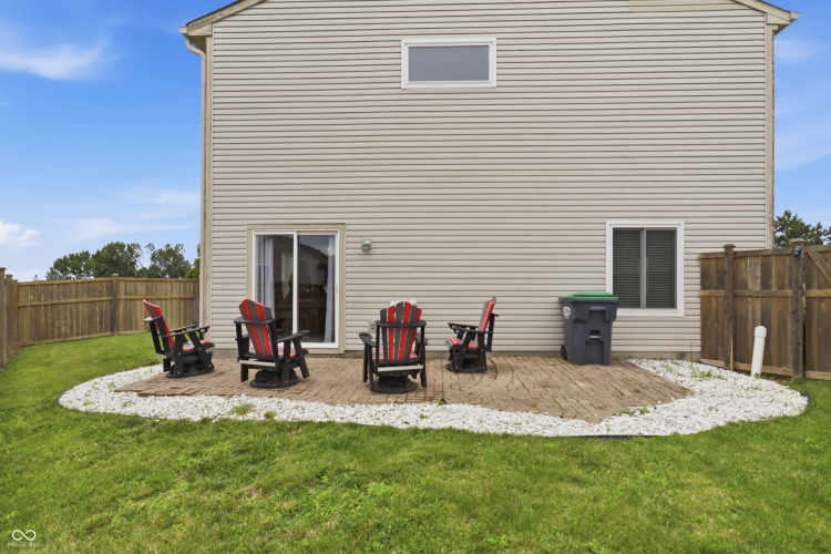 Listing Image 43
