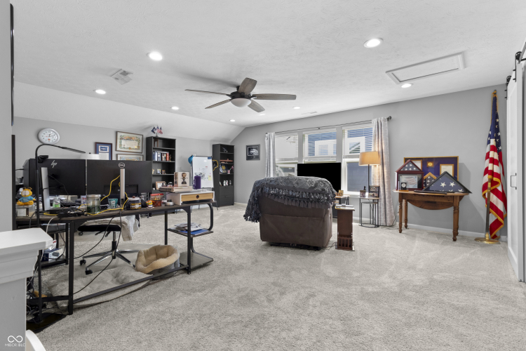 Listing Image 35