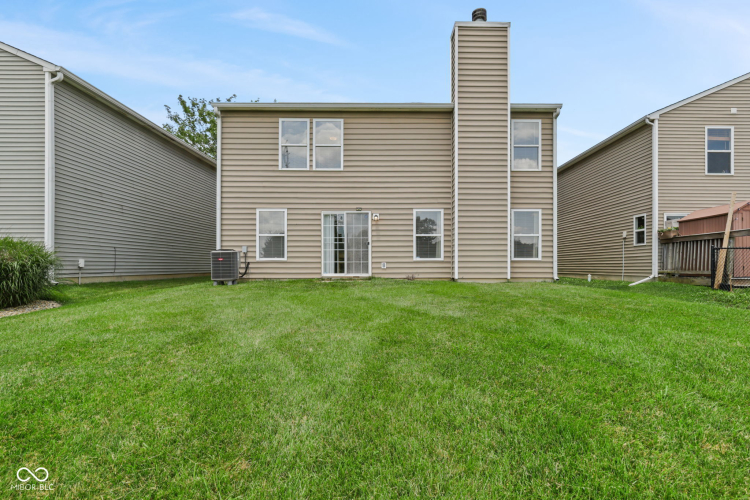 Listing Image 40
