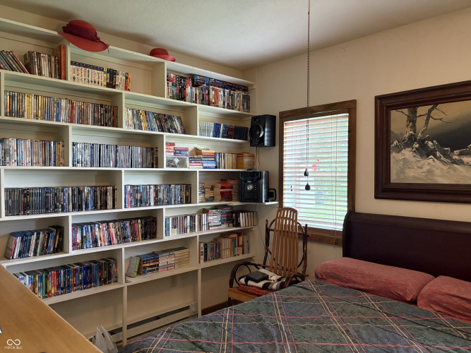 Listing Image 22