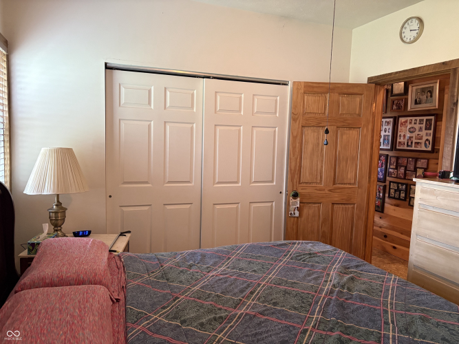 Listing Image 24