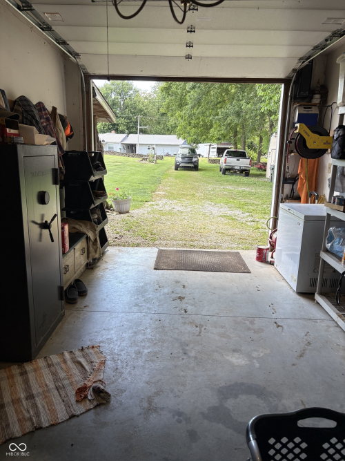 Listing Image 28