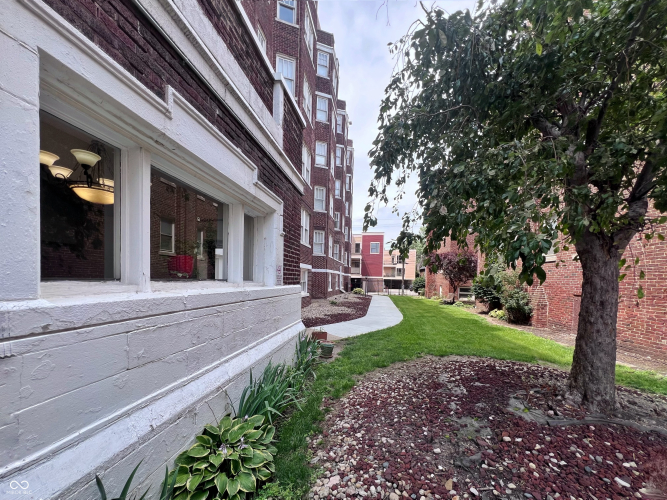 Listing Image 20