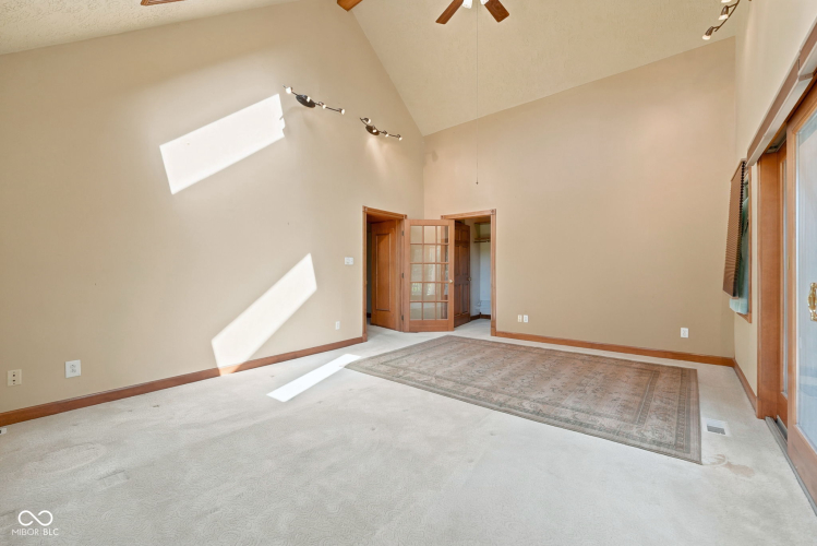 Listing Image 28