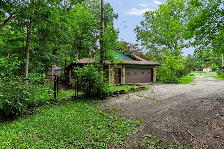 Listing Image 25