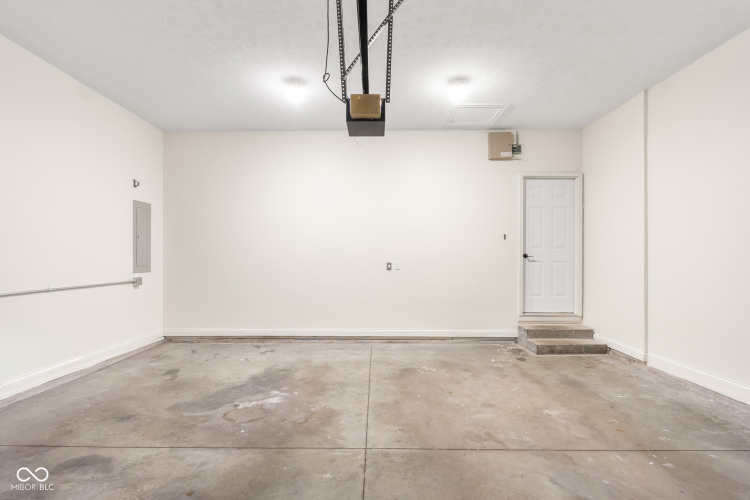 Listing Image 53