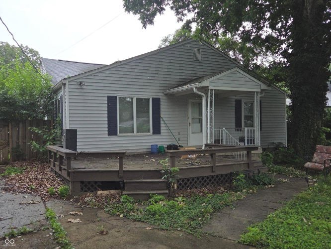 Listing Image 3