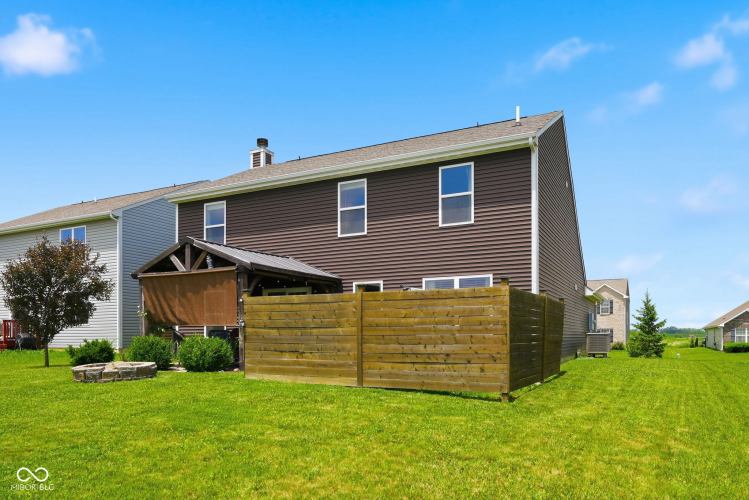 Listing Image 41