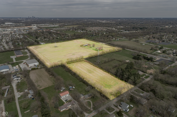 Listing Image 17