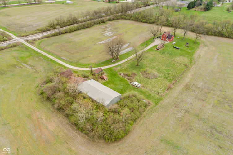 Listing Image 6