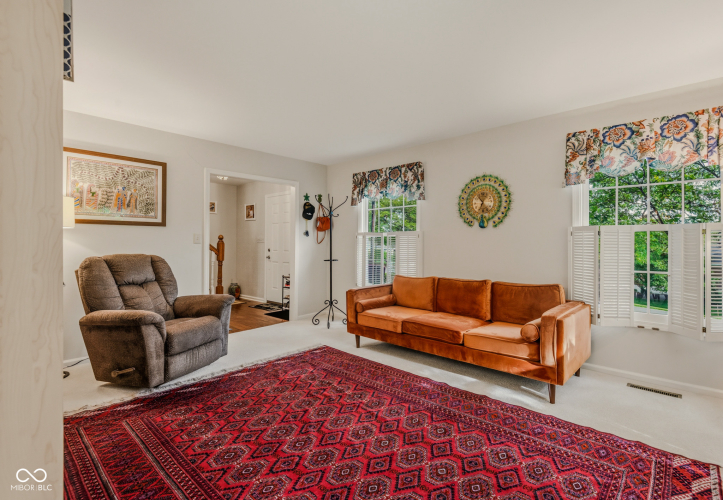 Listing Image 13