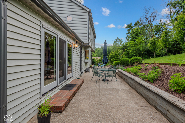 Listing Image 52