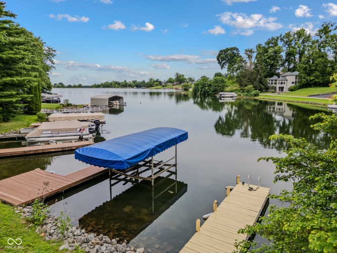 Listing Image 54