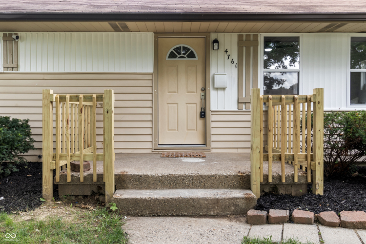 Listing Image 3