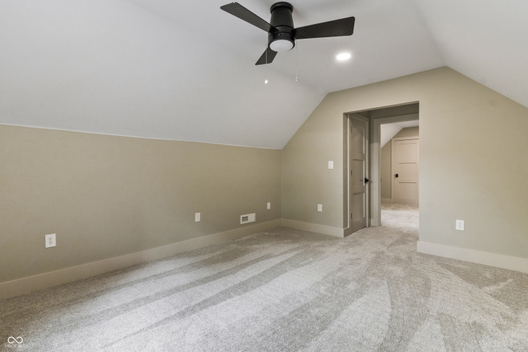 Listing Image 55