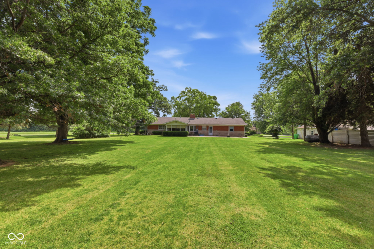 Listing Image 52