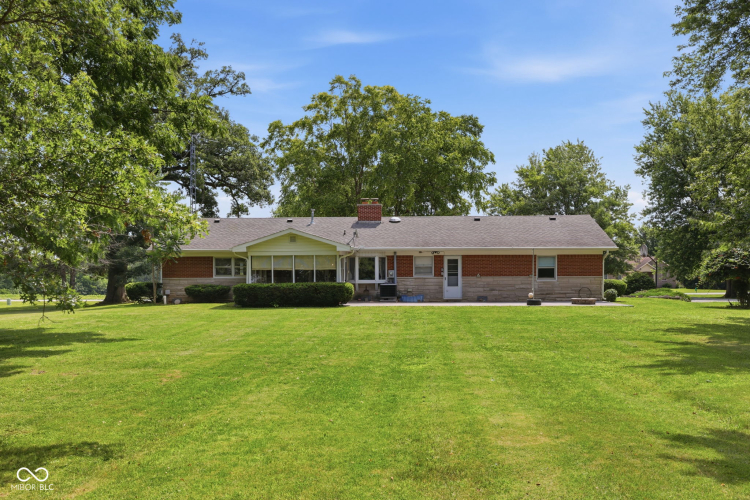 Listing Image 53