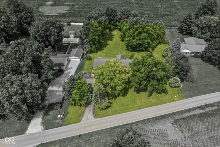 Listing Image 58