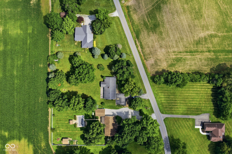 Listing Image 64