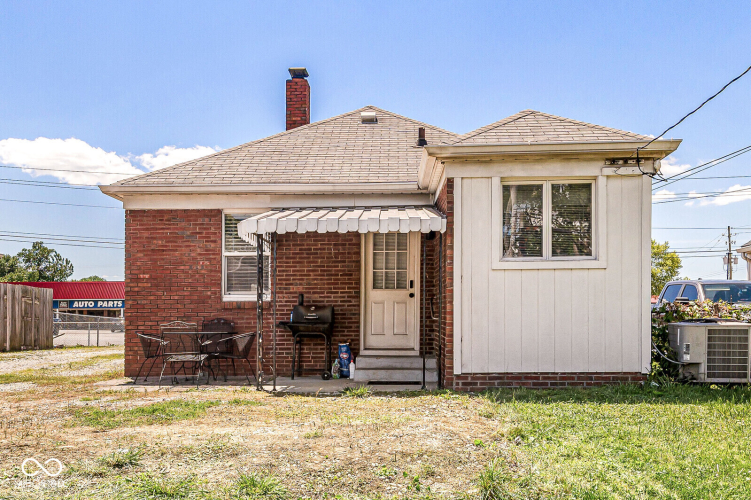 Listing Image 21