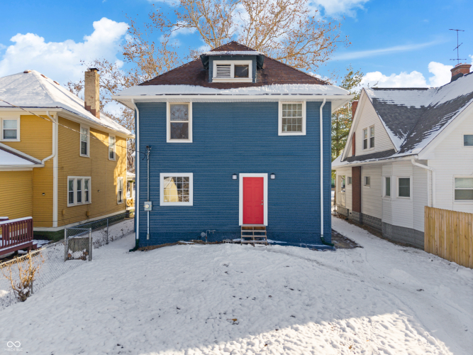 Listing Image 3