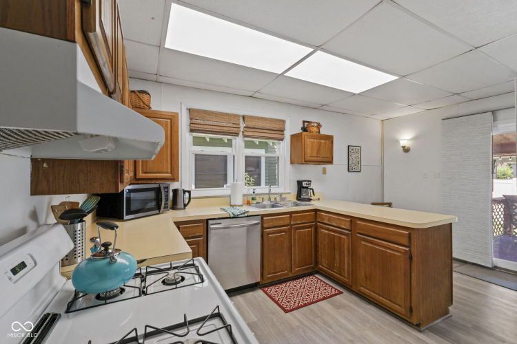 Listing Image 31