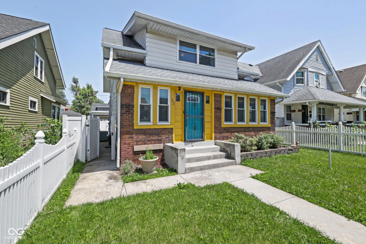 Listing Image 7