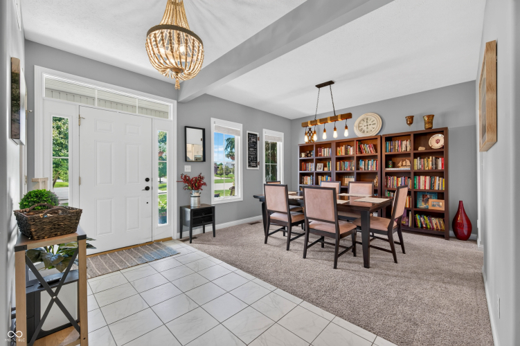 Listing Image 15