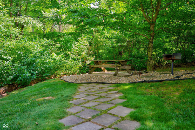 Listing Image 96