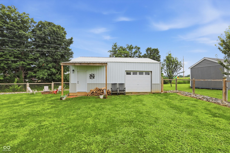 Listing Image 35