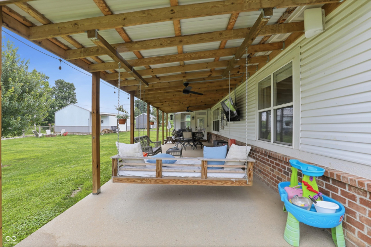 Listing Image 44