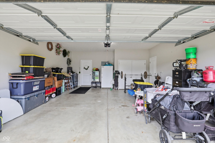 Listing Image 48