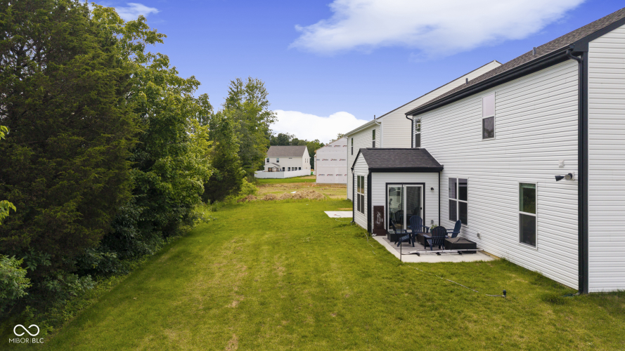 Listing Image 48
