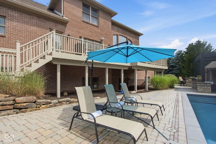 Listing Image 84