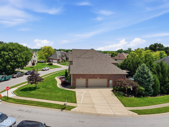 Listing Image 96