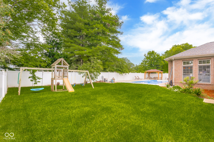 Listing Image 58