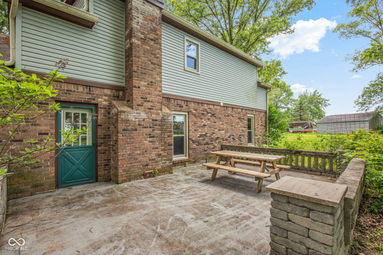 Listing Image 54