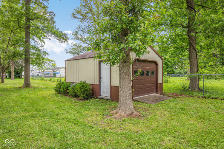 Listing Image 56