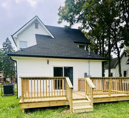 Listing Image 3