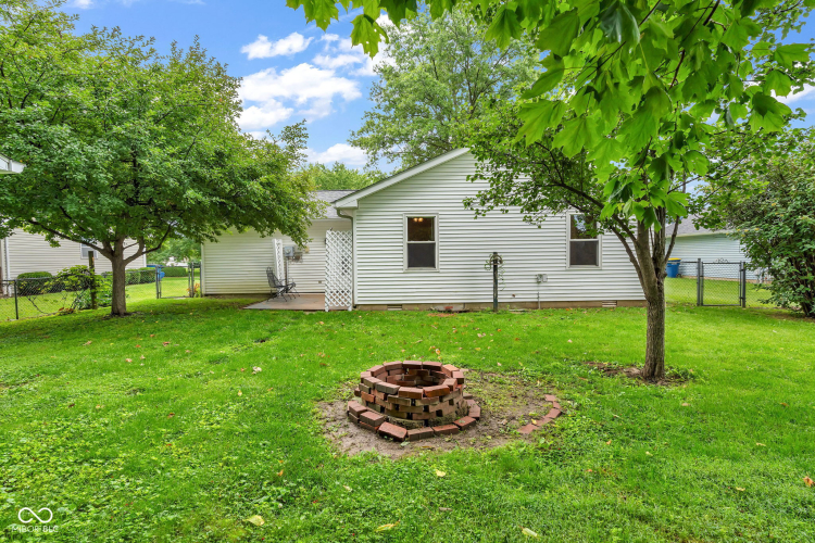 Listing Image 33