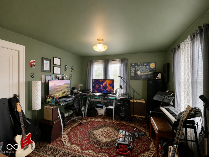 Listing Image 36