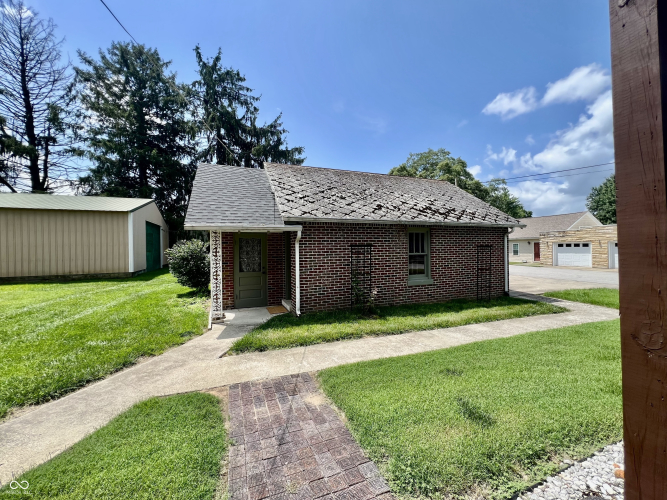 Listing Image 56