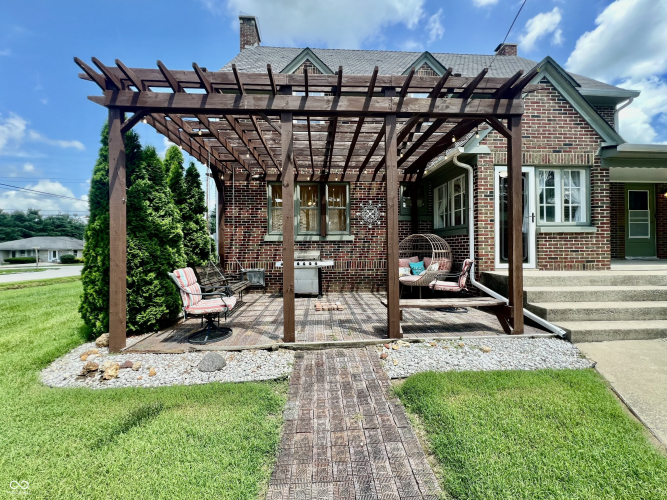 Listing Image 57