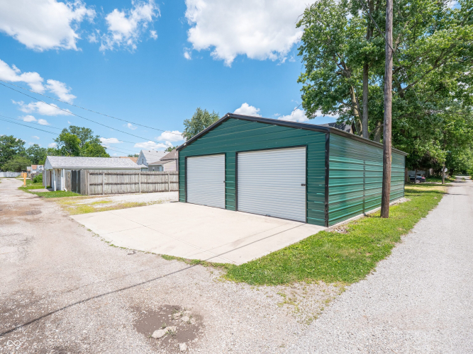 Listing Image 54